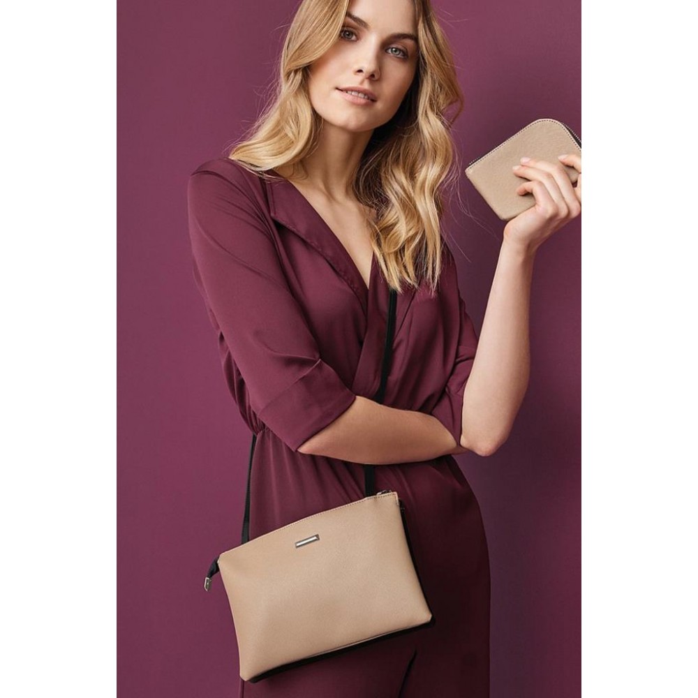 Avon Leandrea Çanta Avon Leandrea Çanta